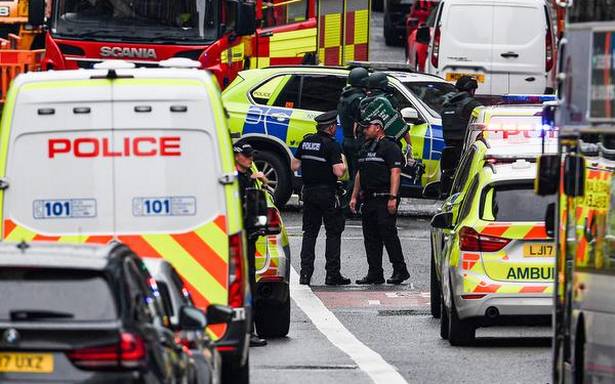 Six injured in Glasgow hotel stabbing, believe killed