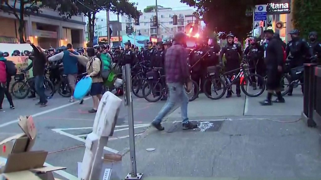 Seattle police relocation in to clear protester-run zone