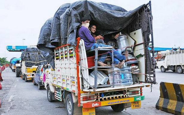 Coronavirus India lockdown Day 100 live updates | Lockdown rumours in Telangana triggers rush at checkposts