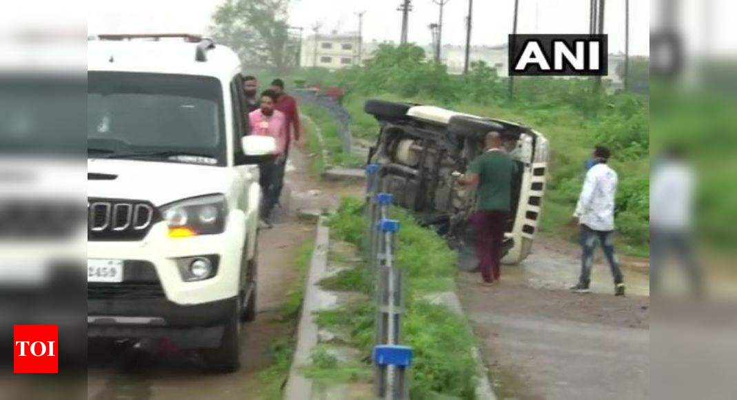 Gangster Vikas Dubey shot dead in encounter with police in Kanpur