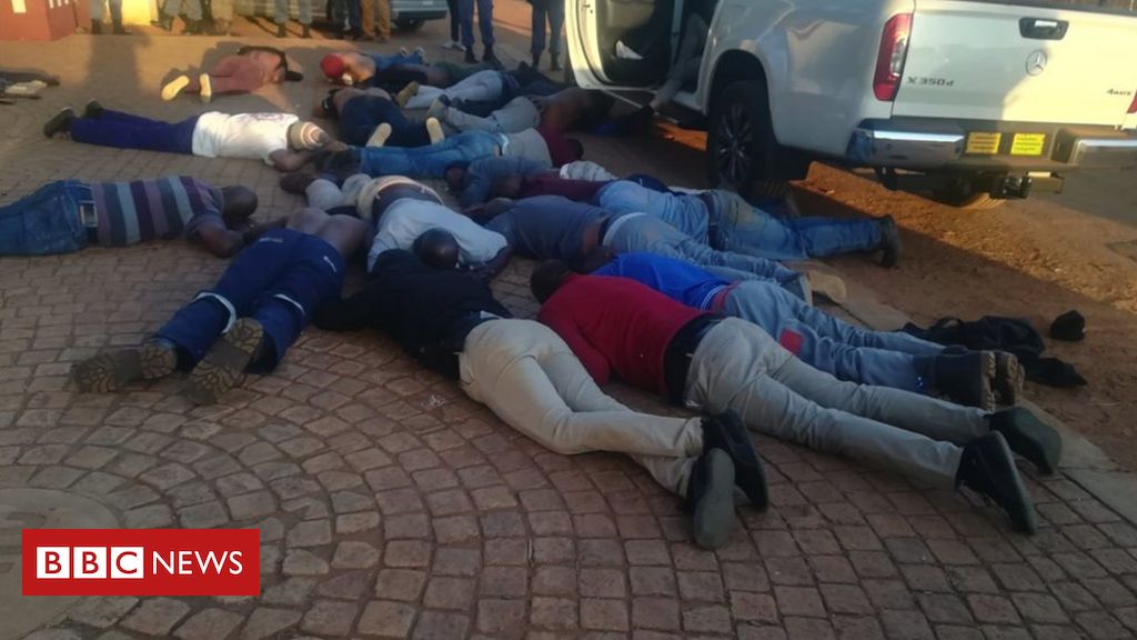 5 dead after ‘captive circumstance’ in SA church