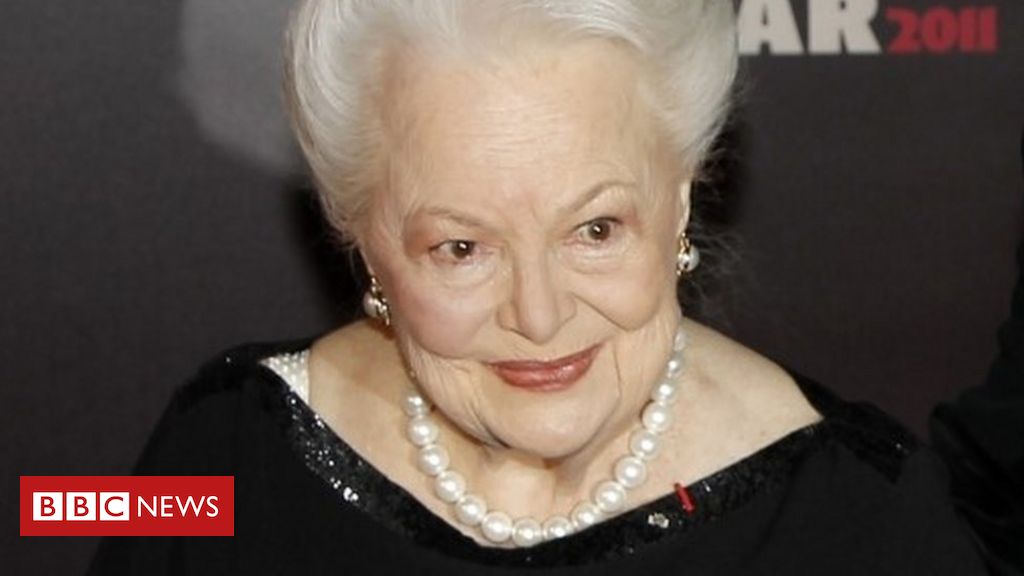 Hollywood star Olivia de Havilland dies at 104