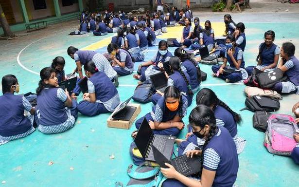 A lot of parents in Karnataka, Delhi, T.N. desire longer online classes: survey