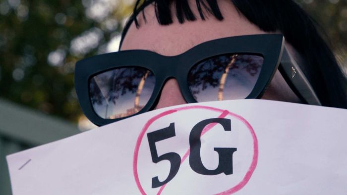 What is the truth about 5G? Four Corners spoke to leading experts and anti-5G activists to find out