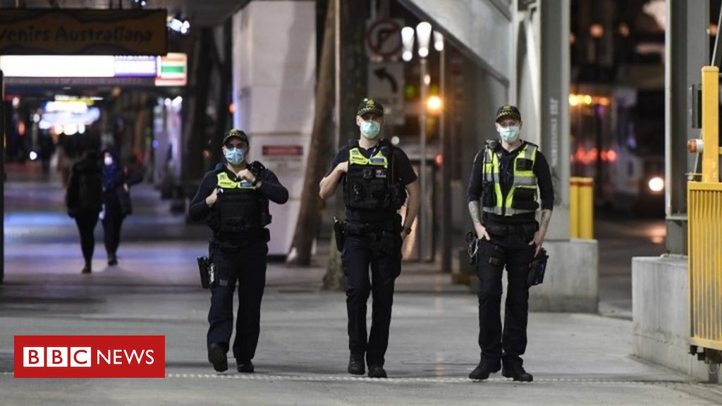 Melbourne police ‘assaulted and baited’ over curfew