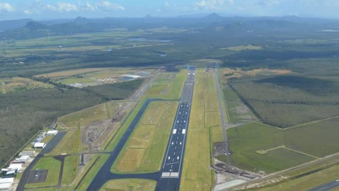 COVID-19 positive ‘consular worker’ on Jetstar flight prompts push to close quarantine ‘loopholes’