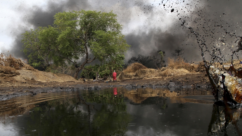 Explosion at Nigerian illegal oil refinery kills extra than 100