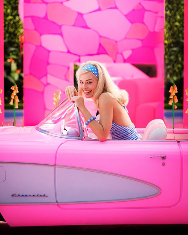 Warner Bros.’ sets summer 2023 release date for Barbie; shares first look image of Margot Robbie as the titular character