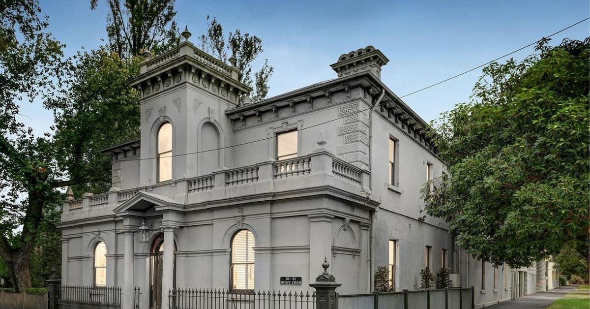 One of Australia’s oldest mansions sells in South Melbourne for $10.1 million | Saturday auction wrap – Nine