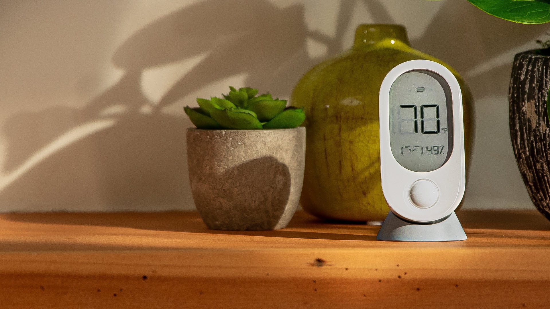 Wyze’s Thermostat Gets a Very Natty Room Sensor Accent