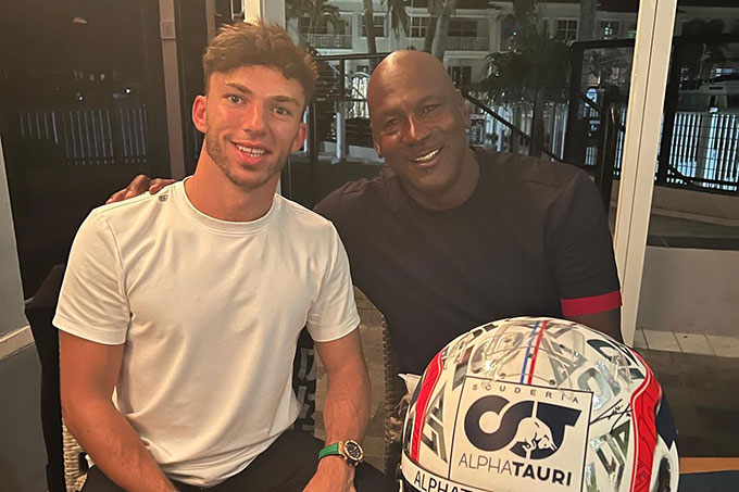Gasly évoque sa rencontre avec Michael Jordan et un seemingly test en NASCAR