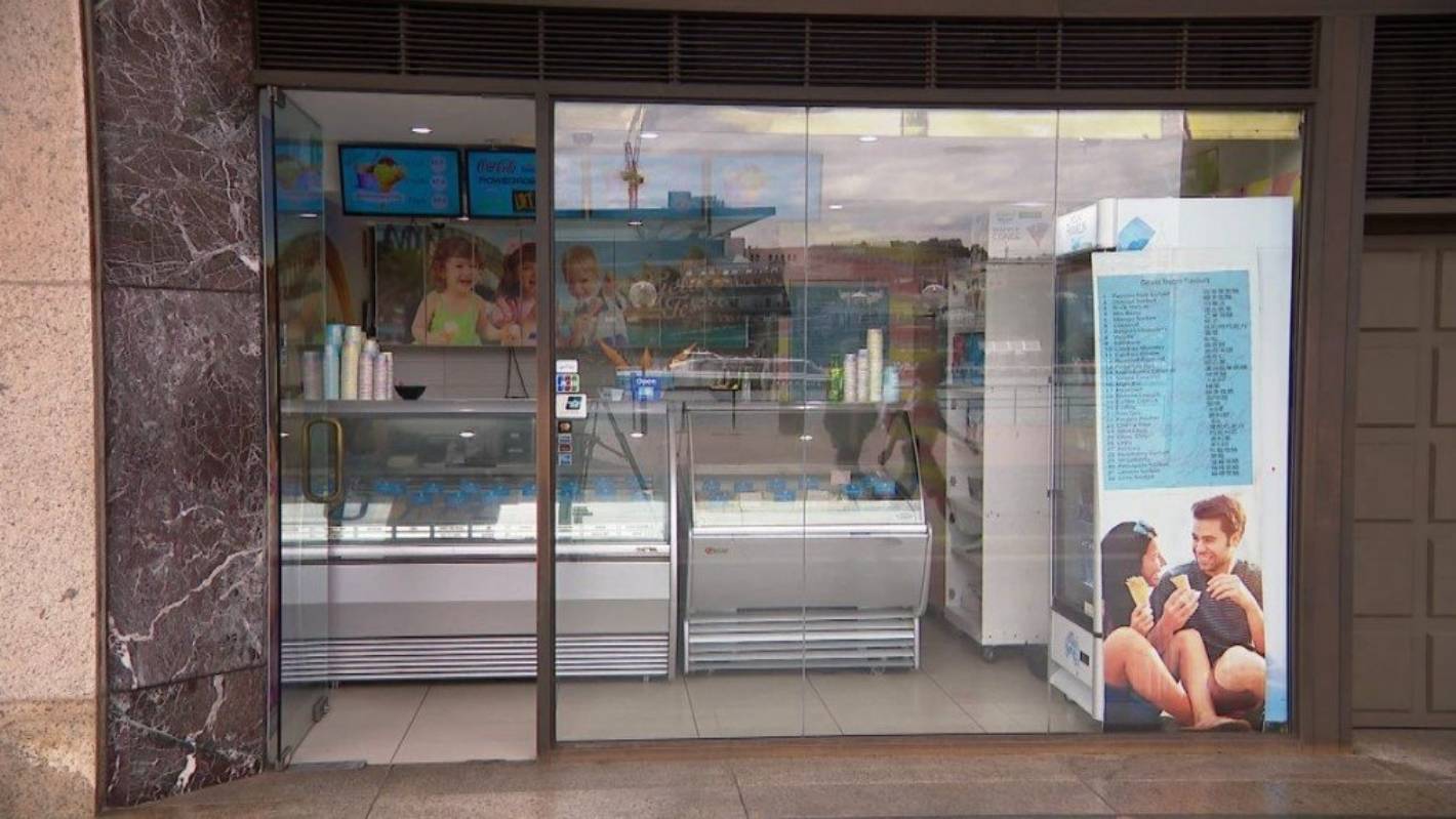 Australian ice cream shop no wider than two freezers sells for hundreds of hundreds – Stuff