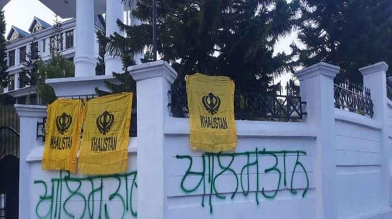 Khalistan flags hung at entrance of Himachal Pradesh Meeting gate