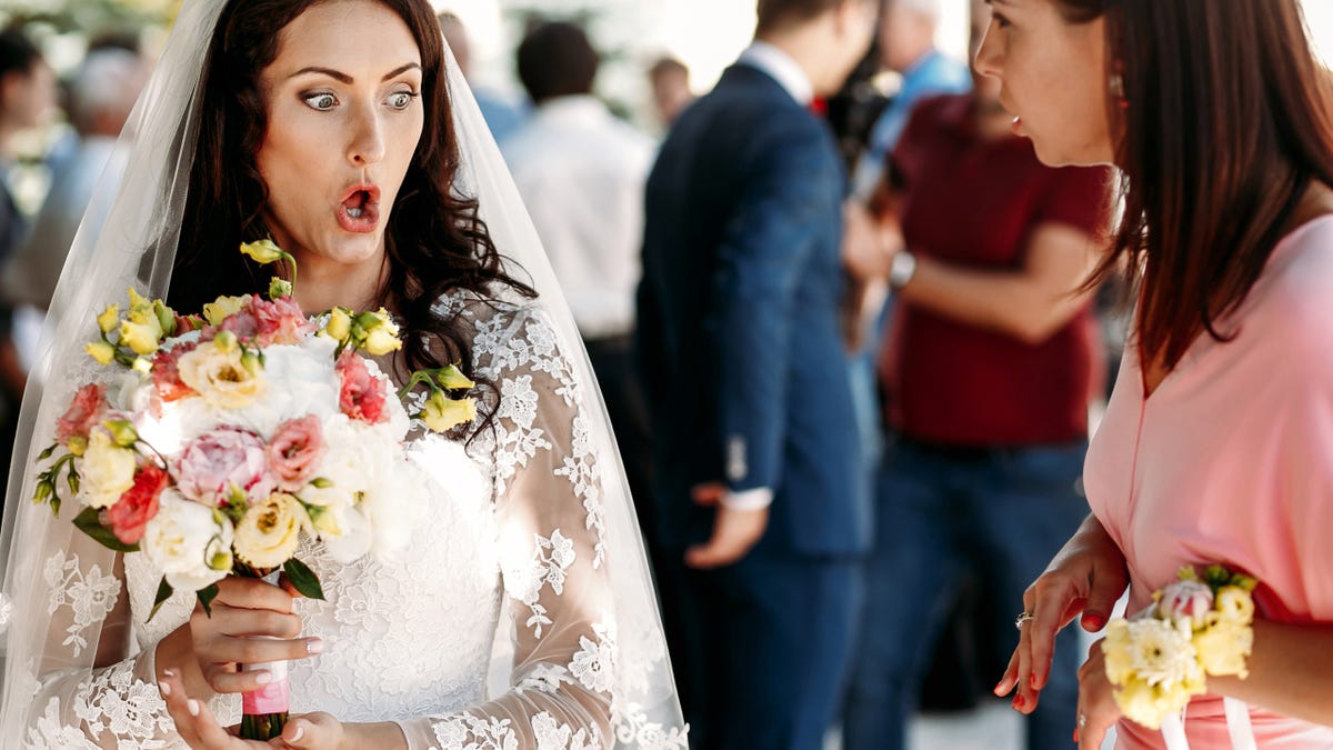 12 of the Worst Marriage ceremony Customer Pretend Pas, Per Lifehacker Readers