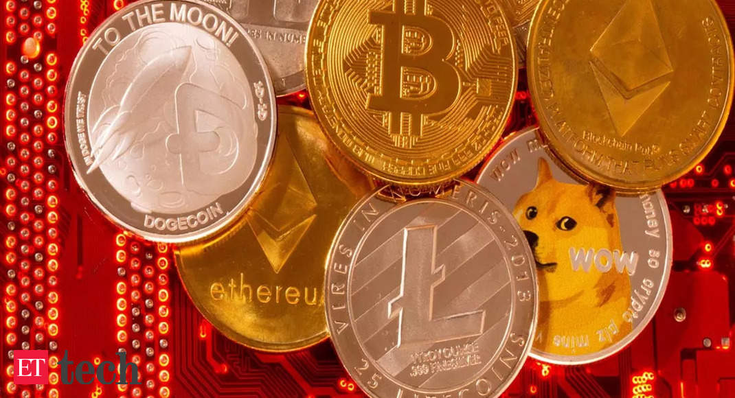 Trading volumes soar in India as bitcoin crashes to $30,000 – Economic Times