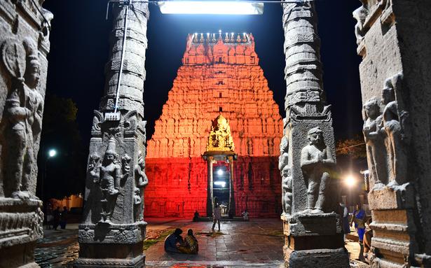 Both sects can recite hymns inside of Devarajaswamy temple, says Excessive Court