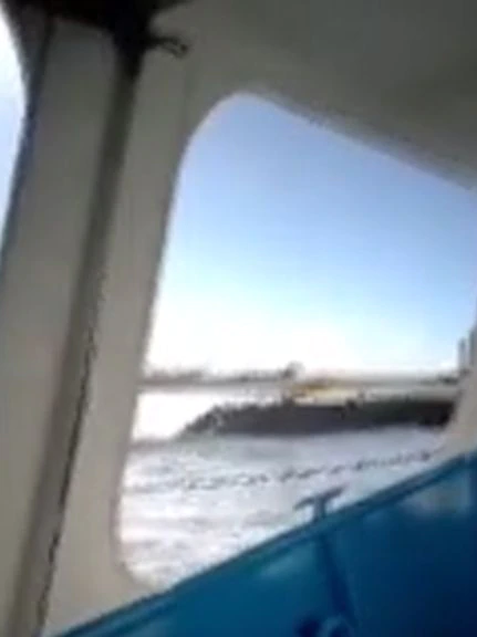 Awful sandbar at surely one of Australia’s busiest harbours dangers lives and damages vessels, skippers speak