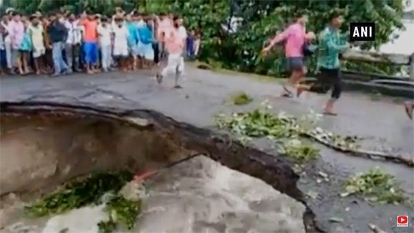 Fact Test: Became once this gorgeous video of family getting washed away in floods shot in Assam