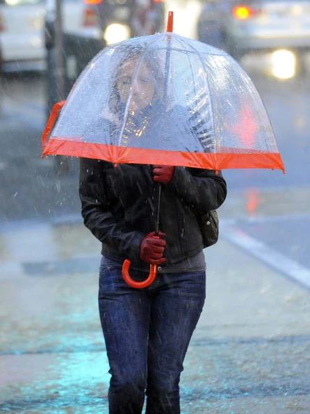 BOM warns of flooding risk as more rain forecast for ‘spruce saturated’ facets of Queensland