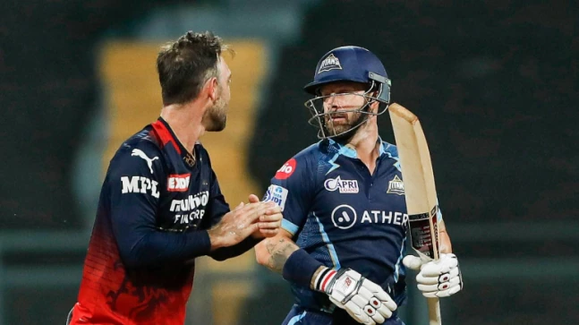 RCB vs GT: Matthew Wade wild with rage after dismissal, throws his bat and helmet in dressing-room