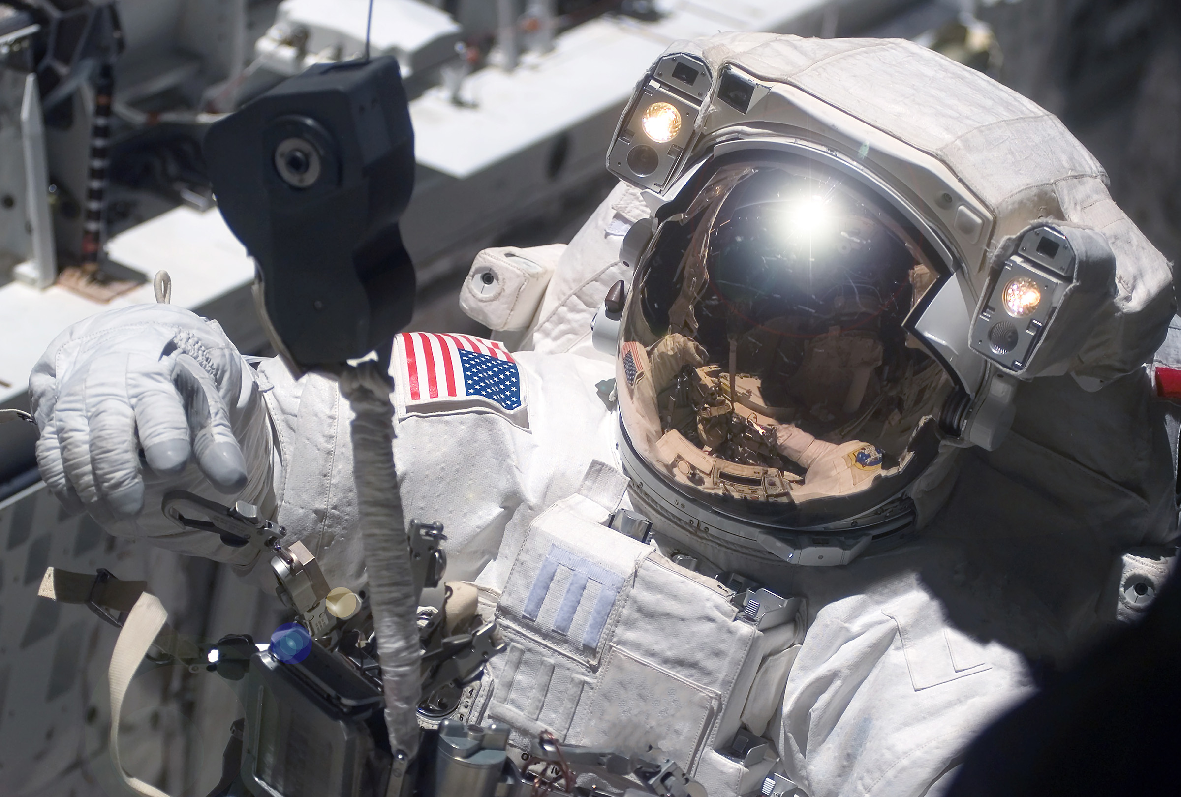 Extreme spacesuit negate forces NASA to cease ISS spacewalks