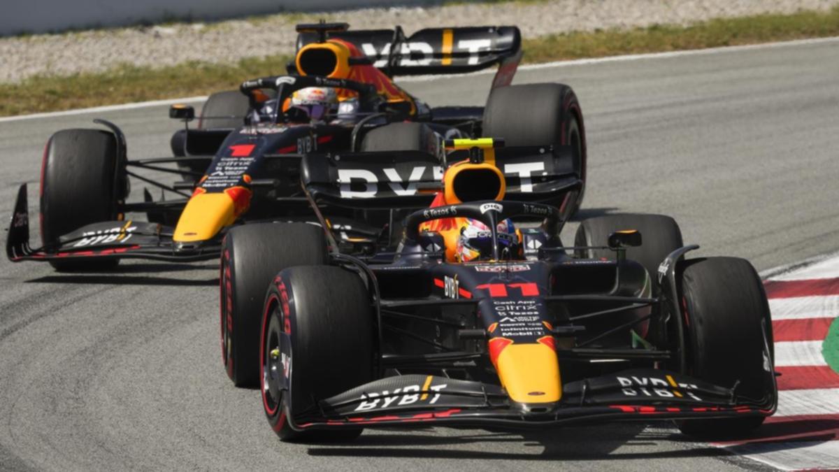 Verstappen wins in Spain, Leclerc retires