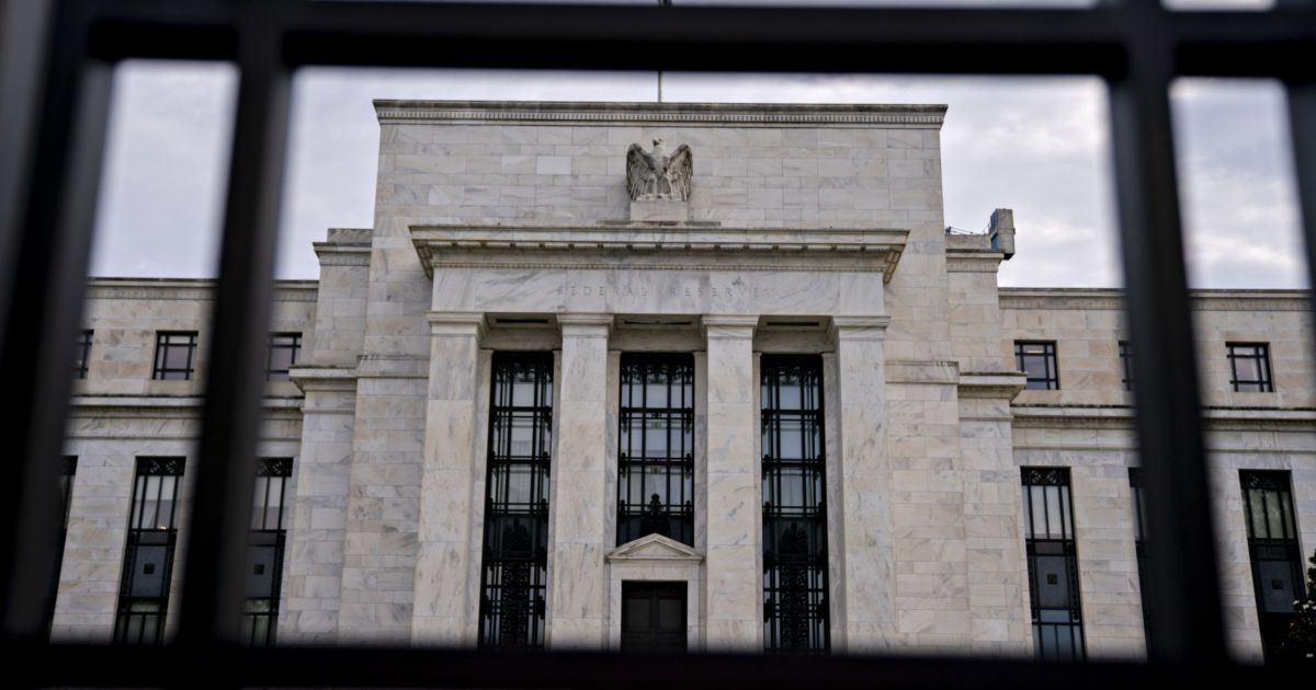 Fed minutes present solid backing for 0.50% hikes in June, July