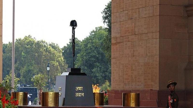 Inverted Rifle, helmet shifted from India Gate to War Memorial