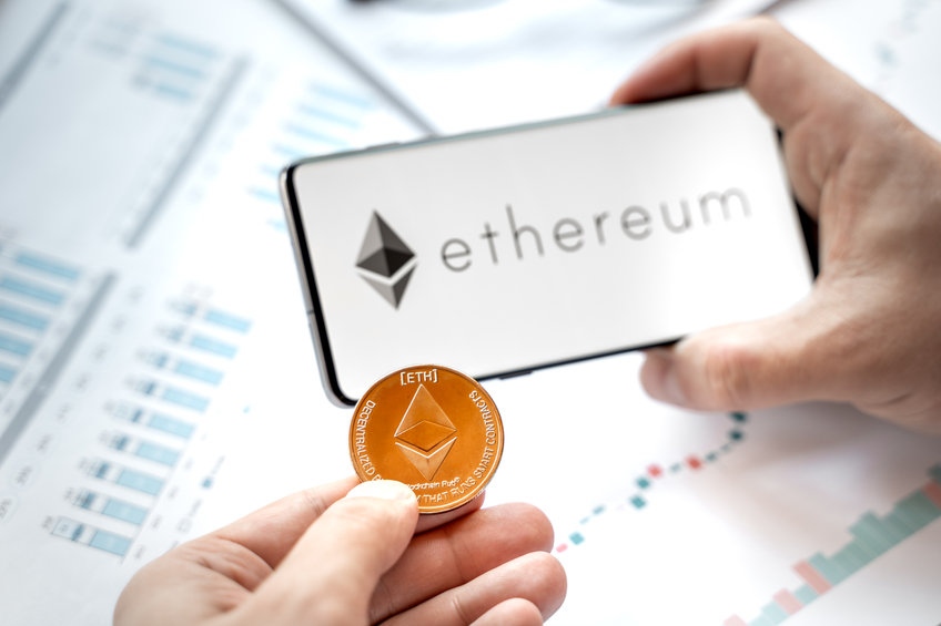 Ethereum (ETH) rebounds to hit $1900 – Can it lend a hand going?