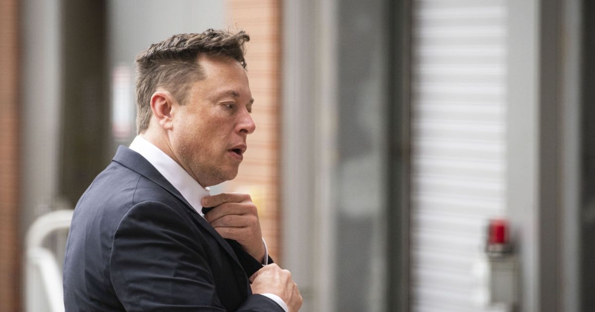 Musk to Tesla staff: Return to order of business or get out