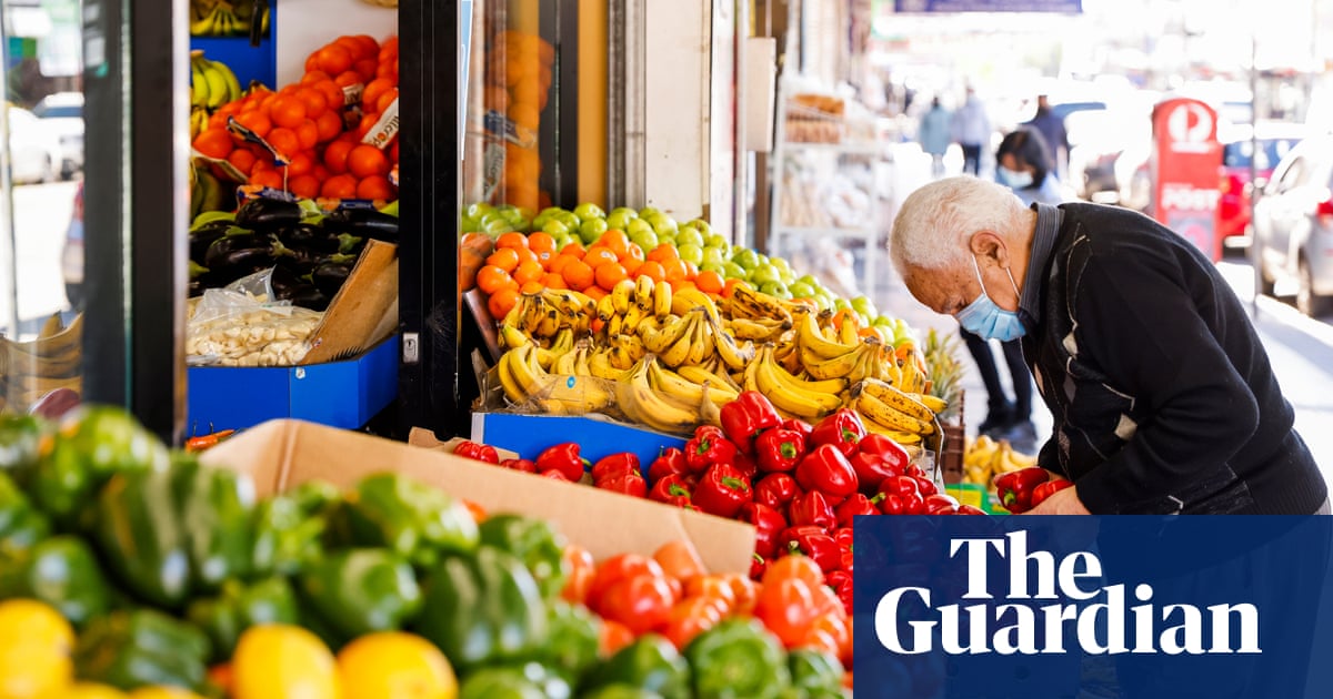 Why does this iceberg lettuce tag $11.ninety nine and the method long will Australia’s high vegetable prices final? – The Guardian