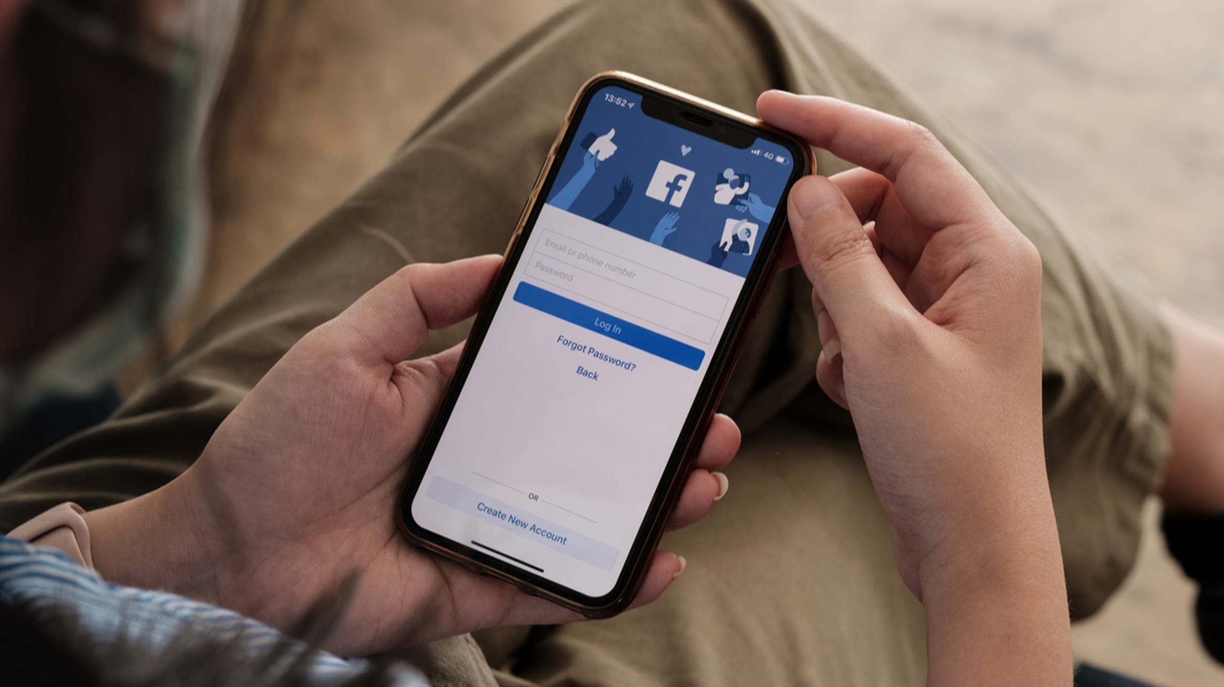 How to Log Out of Fb on iPhone