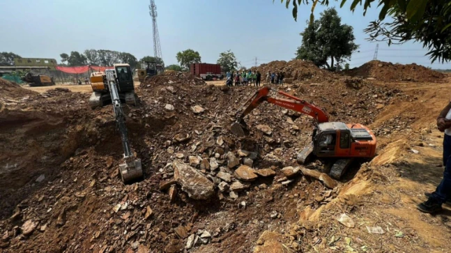 After 39 hours, robotic crew joins efforts to procure 11-One year-aged Chhattisgarh boy out of borewell