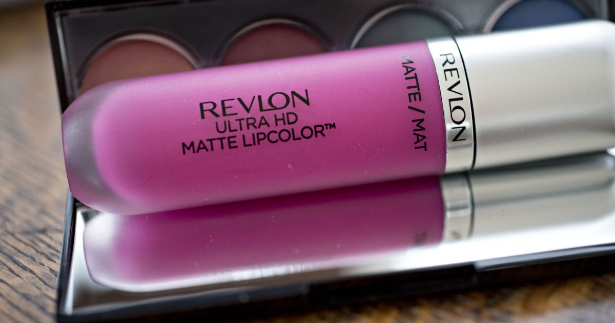 Cosmetics huge Revlon files for economic ruin