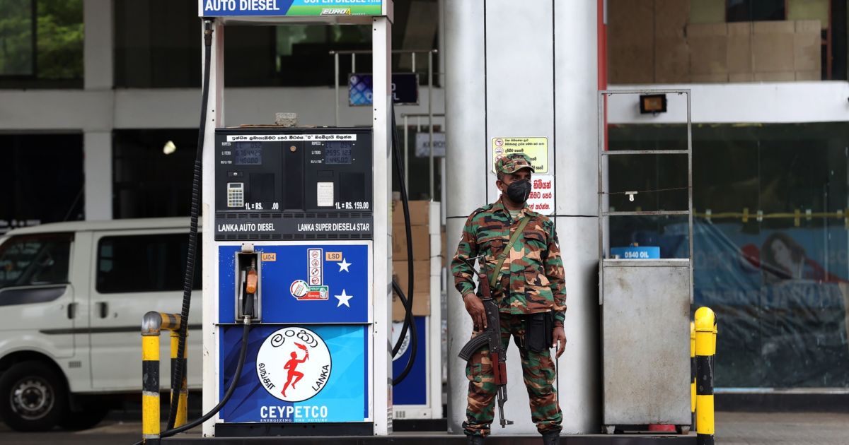 Sri Lanka troops originate fireplace as issue over gasoline turns to rebel