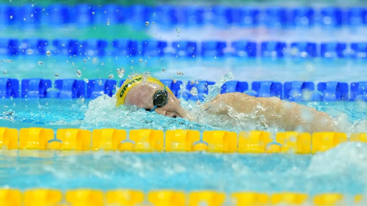 Australian swimmers take silvers