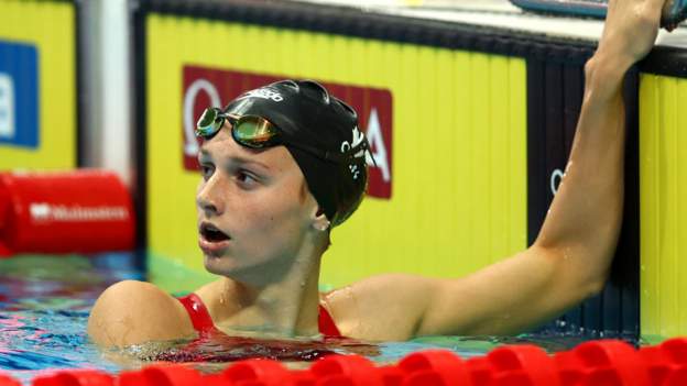 World Aquatic Championships: Summer season McIntosh, 15, wins gold & Gargantuan Britain hold relay bronze