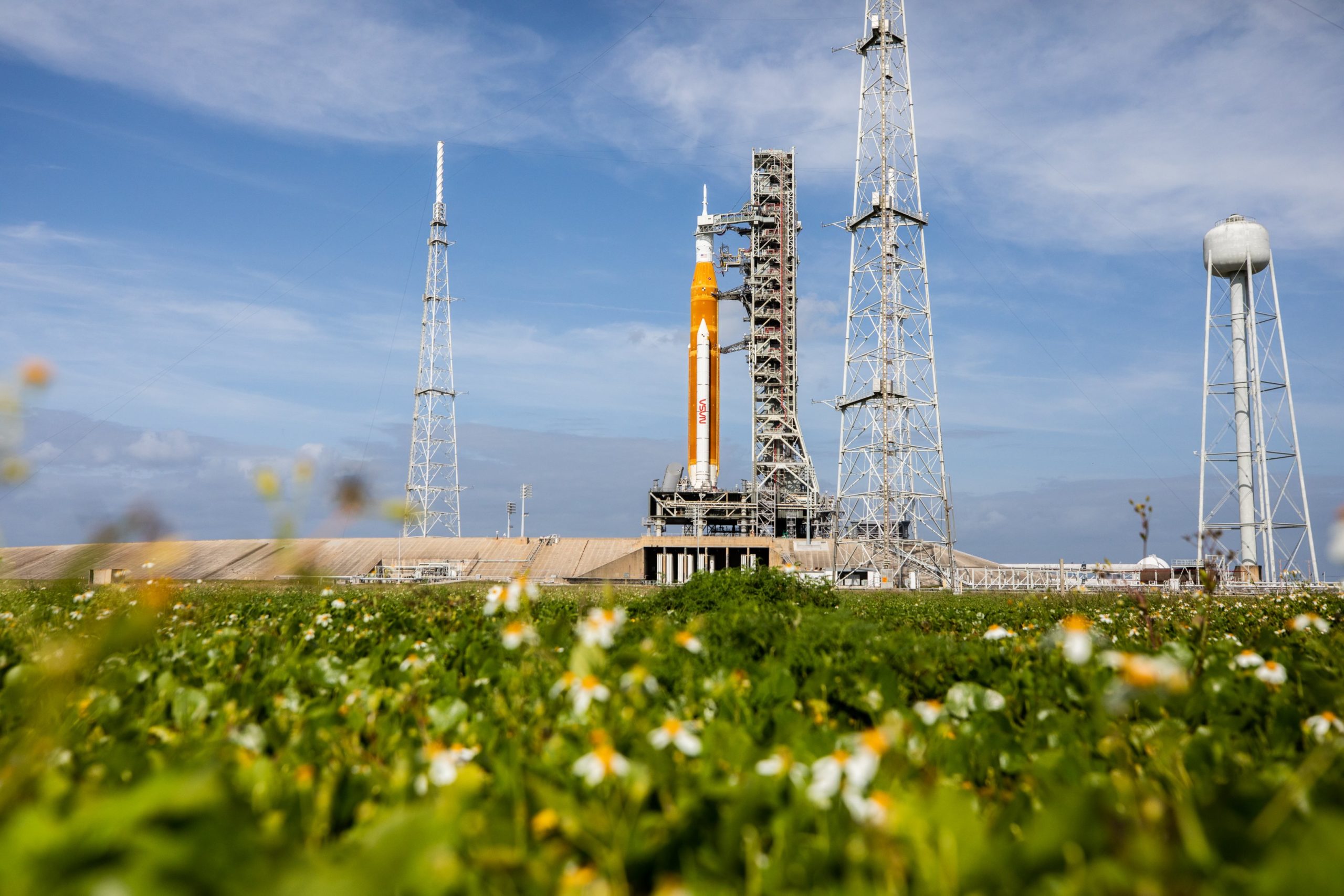 Thought NASA roll extensive Artemis 1 moon rocket off the pad tonight