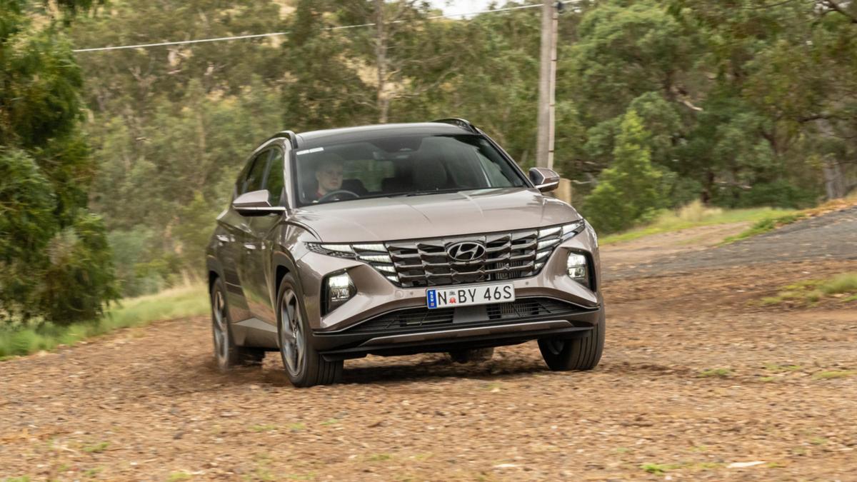 Hyundai Tucson storms into 2nd on June sales charts