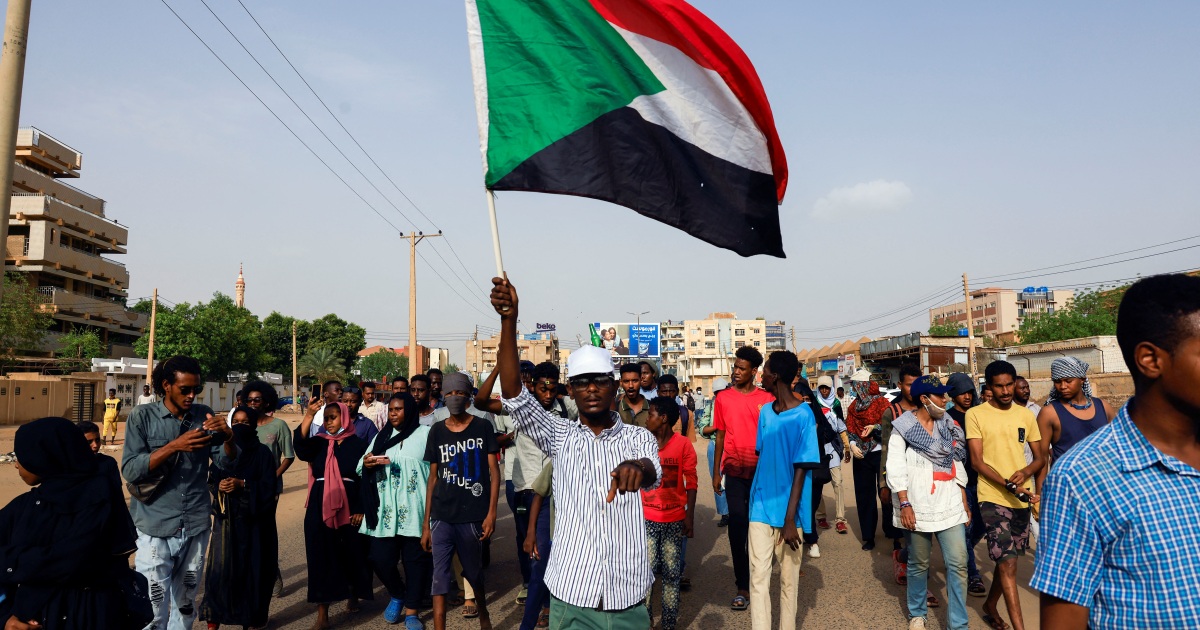 Sudan protesters sceptical protection force will step apart