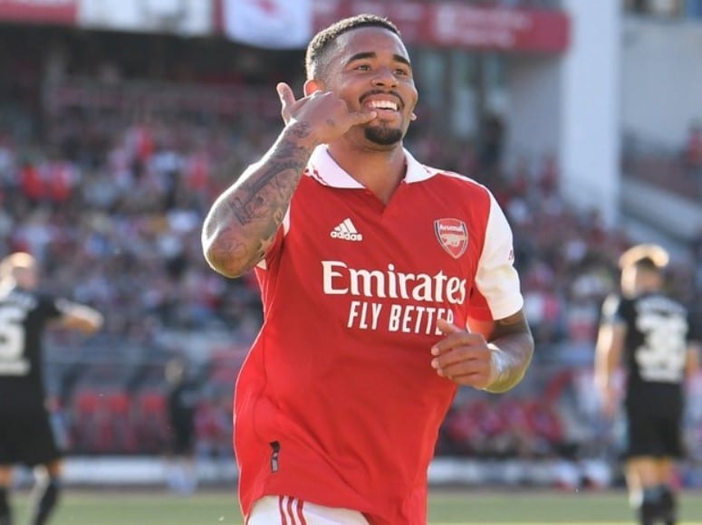 Gabriel Jesus shines in first appearance for Arsenal