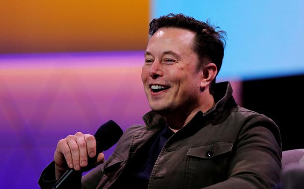 Elon Musk avoids Twitter deal instruct at Sun Valley moguls' gathering