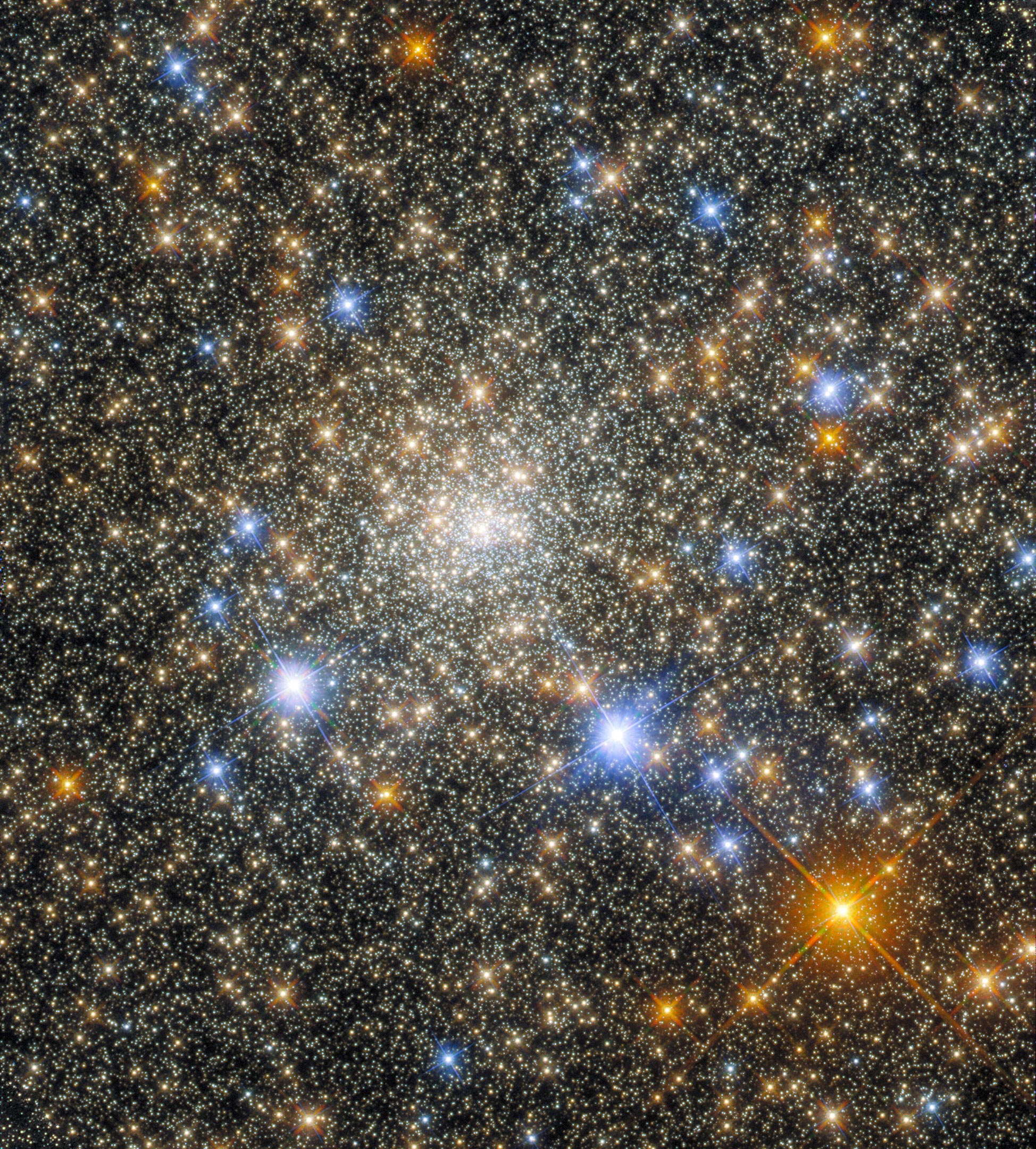 Hubble Portrait of a Globular Cluster: A Multitude of Glittering Stars