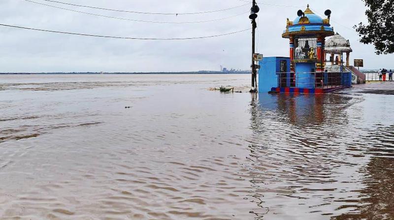 High alert continues as Godavari position to the touch third hazard stage