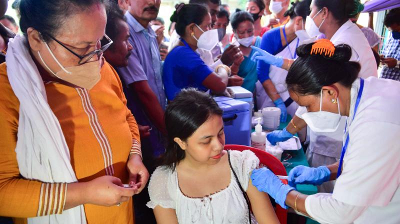 India crosses 200 crore COVID vaccinations milestone, PM Modi lauds success