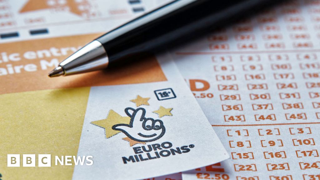 EuroMillions: UK label-holder wins file £195m jackpot