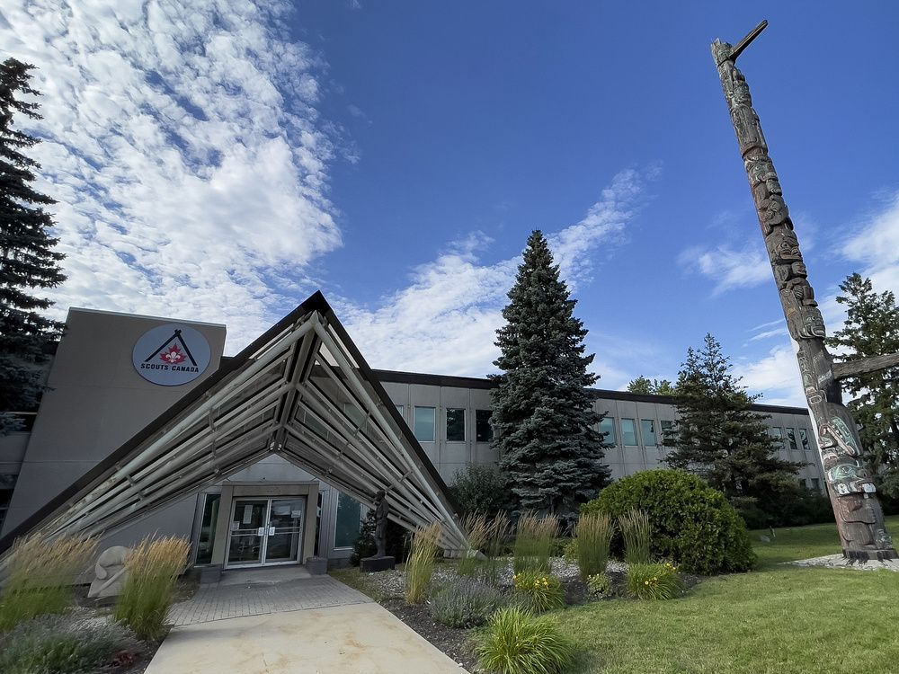 Scouts Canada proposes to redevelop Baseline HQ, but wants help restoring landmark totem pole