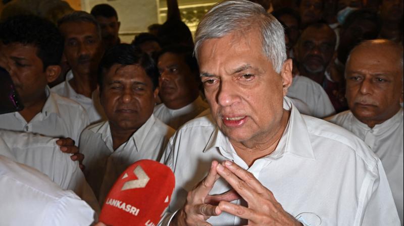 Ranil Wickremesinghe sworn in as Sri Lanka’s glossy president