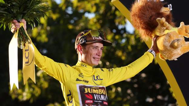 Tour de France: Jonas Vingegaard topped champion as Jasper Philipsen wins in Paris