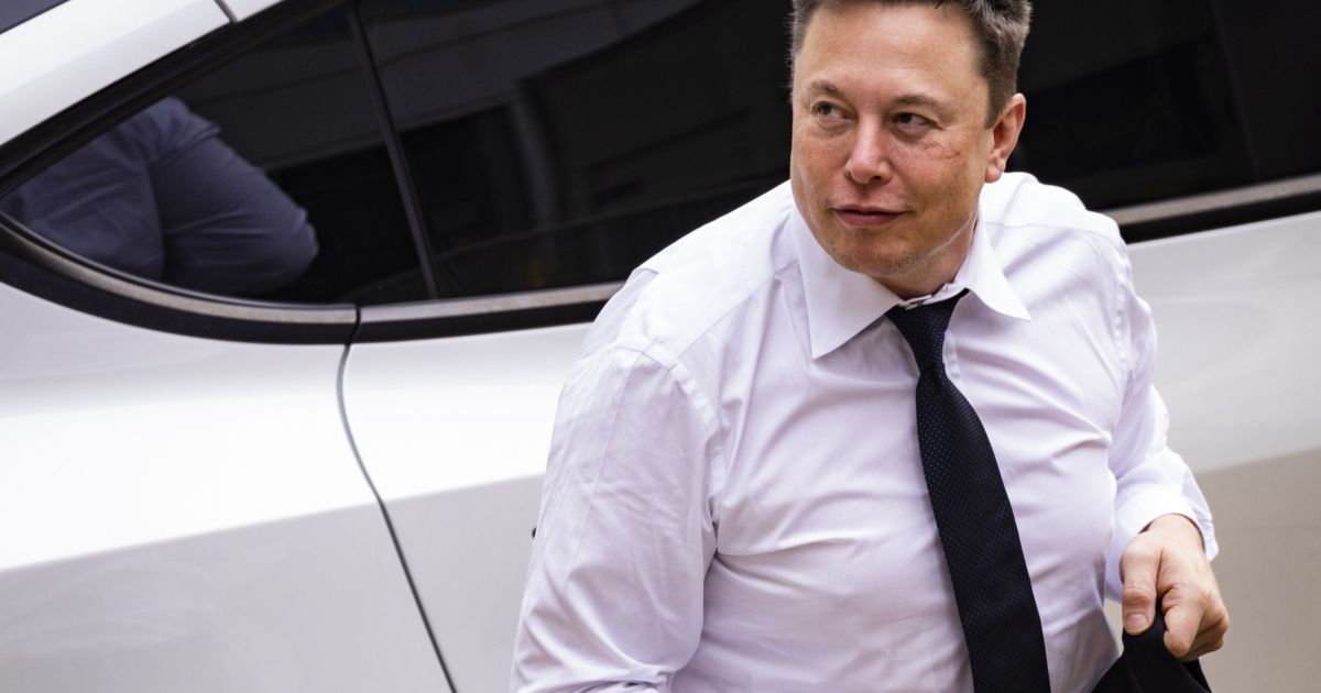 Musk’s antics turn Tesla house owners, new patrons in opposition to it